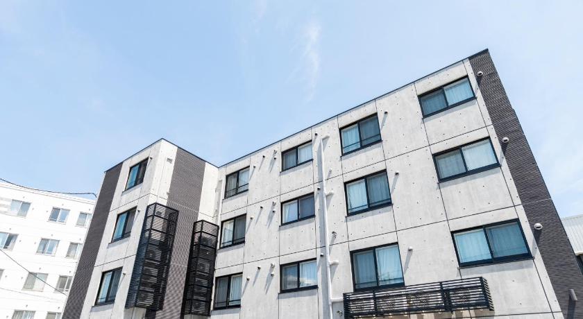 삿포로 Yuuzen N11 Condominium 新築 市場まで徒歩すぐ 駐車場完備 3성급 숙소 외관