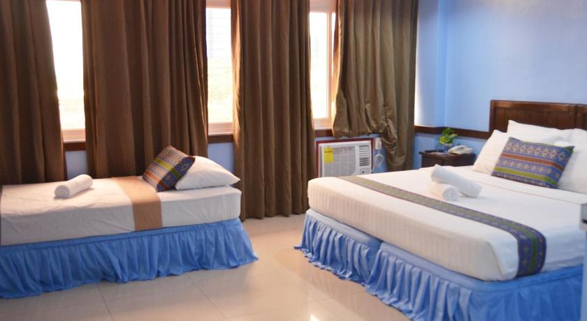 Image of Family Room 0