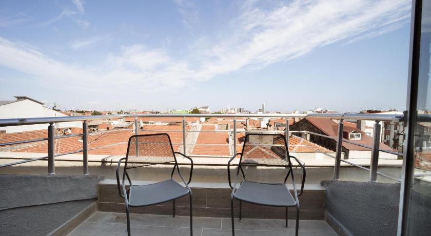 SECOND HOTEL - image 3