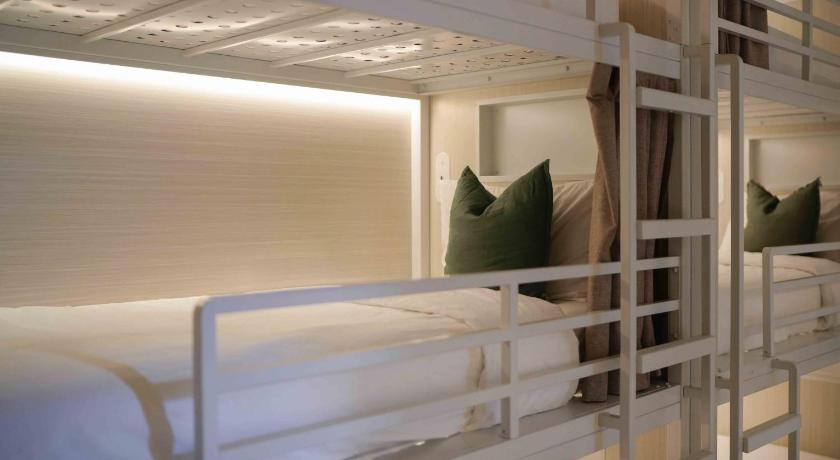 Bed in Superior 6 Bed Triple Bunk Ensuite Dorm (Bed In Superior 6 Bed Triple Bunk Ensuite Dorm)圖片 1