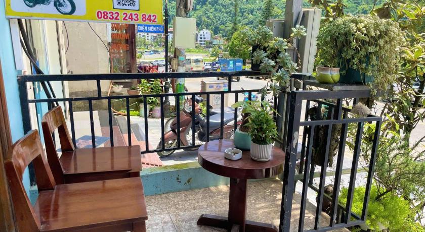 サパ Flaco Hostel - Trekking, Tour, Bus ticket 2つ星 ホテル プール