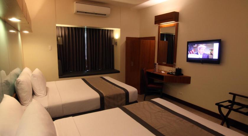 Image of 2 Queen Beds, Non-Smoking 2