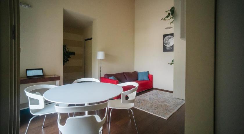 Residenza Castello, con Ampio Garage Privato