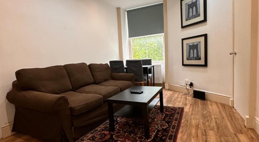 Caledonian Apartment