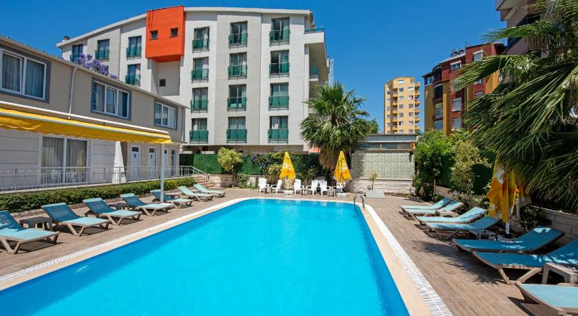 Citrus Park Hotel - image 2