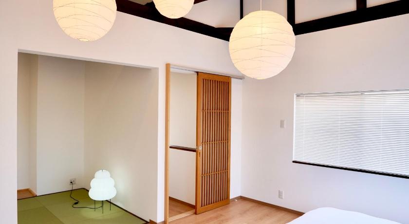 OneStay一宿 無料駐車場 駅徒歩2分 和モダン一軒家 小庭付き 静か お子様連れに優しい 名古屋駅近