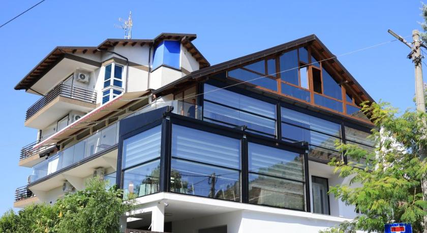 Villa Osmani