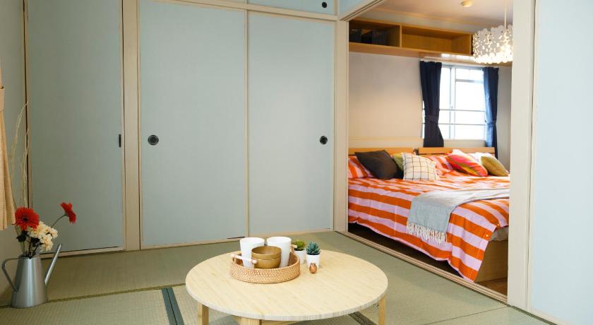 Nagoya GS42 名古屋栄Area食卓あり和洋ルーム観光家族旅行ビジネスに最適 A Japanese Western style room with dining area in the Sakae ar 3-Star Accommodation room