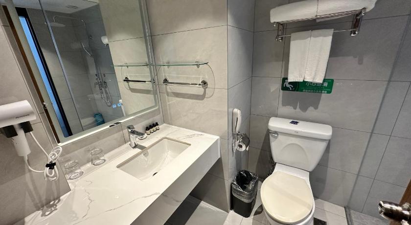 Image de Chambre Double Deluxe avec Douche (Deluxe Double Room with Shower) 6
