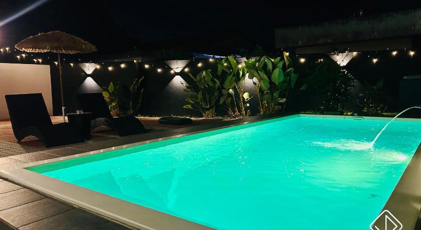 Ipoh Ipoh Lazy Private Club House 4B3B by Verve@14 pax 3-Star Guesthouse suite