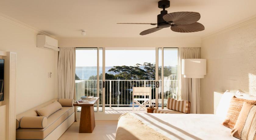 Image of Marina Ocean View Suite 3