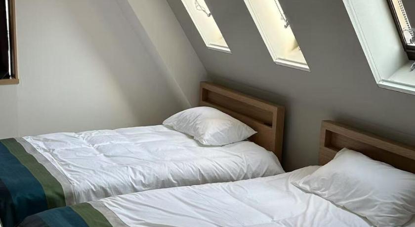 오사카 501 Melon Home難波日本橋 徒歩10分 黒門市場 徒歩5分 心斎橋 1駅 広いお部屋 2성급 싱글룸 객실