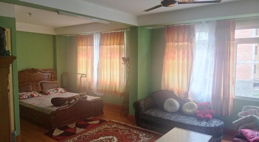Devi home — Kathmandu (2)