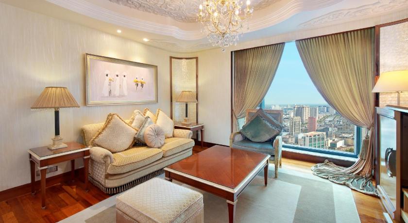 Immagine di Executive Suite High Floor with Executive Lounge Access 1