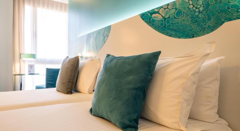 Image of Superior Twin Room 10