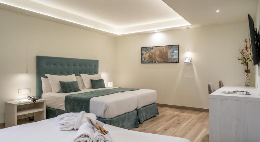 Image of Deluxe Double/Twin Room 14