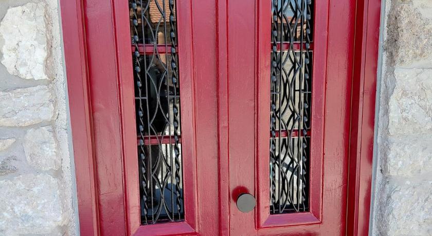 Pavliani Pavliani Apartments 3-Star Guesthouse room