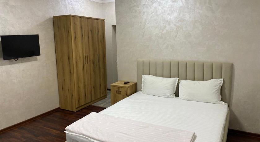 LEO hotel