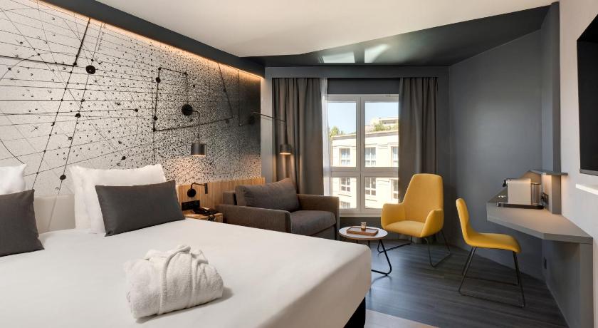 Image of Non-Smoking Privilege Room With 1 Double Bed 0