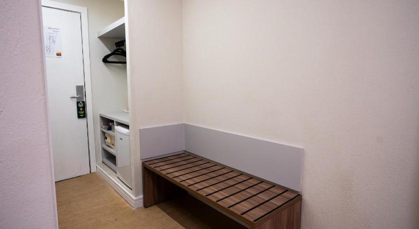 Image of Standard Quadruple Room 16