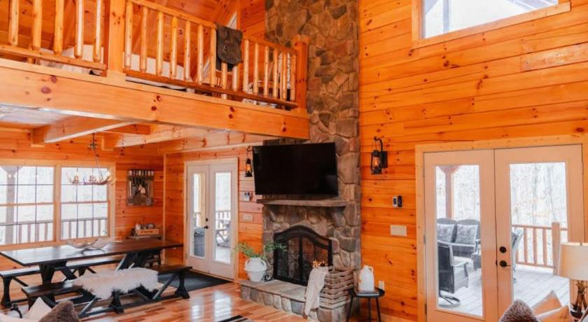 로건 (OH) Sleeps 16 Luxury Cabin with Game Room & Hot Tub 4성급 숙소 객실