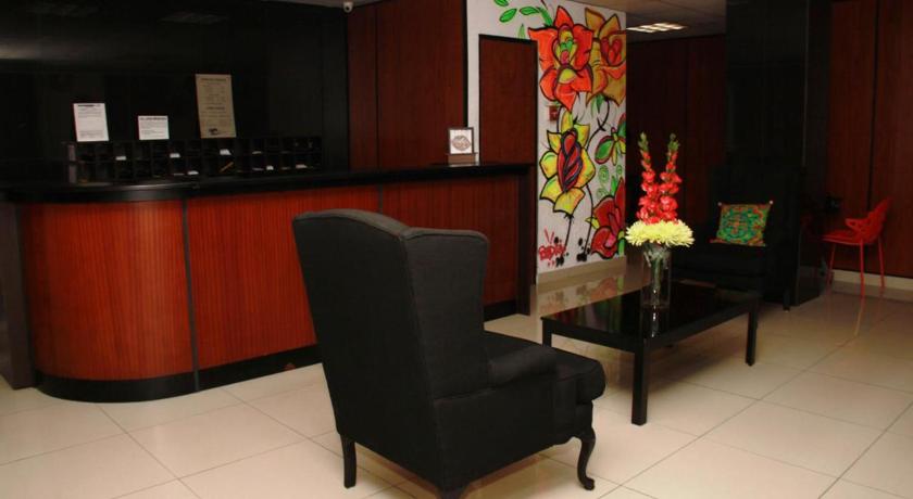 Hotel California Panama photo