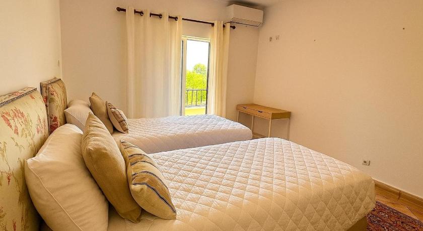 NEW! Casa do Praia Almancil