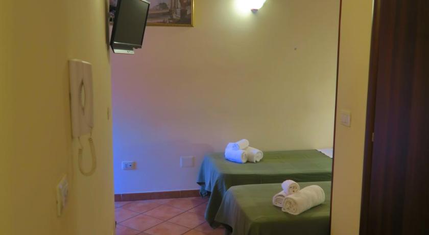 Image of Duplex Studio 9