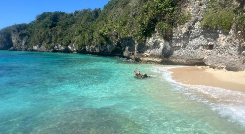 오키나와 본섬 オーシャンフロントヴィラSerenity Point37 (オーシャンフロントヴィラSerenity Point37) 4성급 싱글룸 수영장