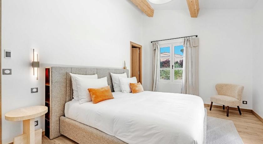 Exceptional villa- AC- 5BR-10P- Baie des Canebiers - image 40