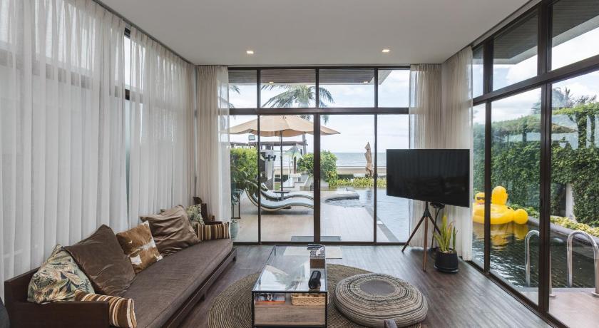 Hua Hin / Cha-am Tolani Le Bayburi Villas Pranburi 5-Star Hotel suite