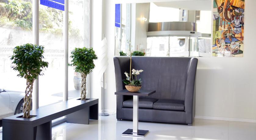 TRYP by Wyndham Porto Centro Hotel photo
