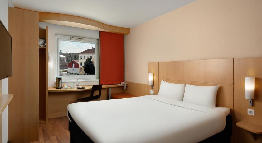 Image of Standard Room with 1 double bed 0