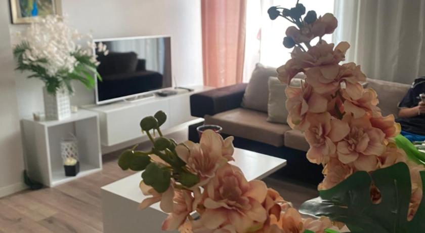 4E Apartament