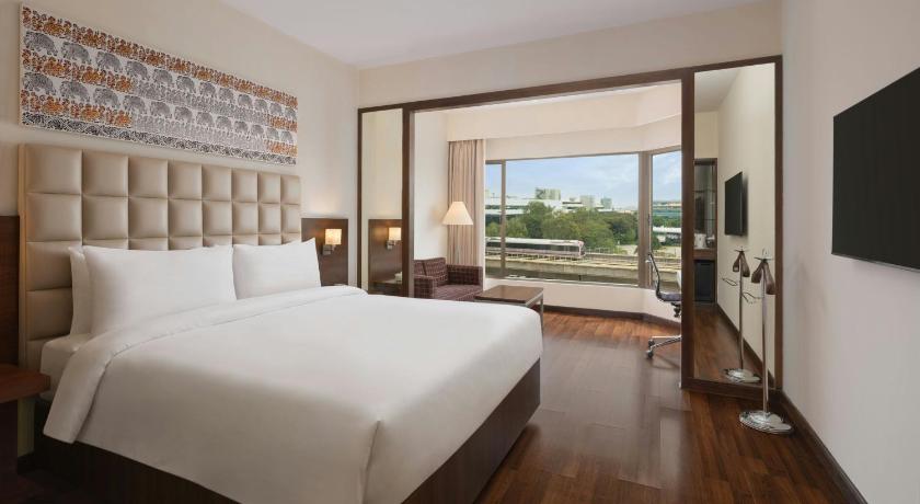 Image of Executive King Room with Lounge Access 0