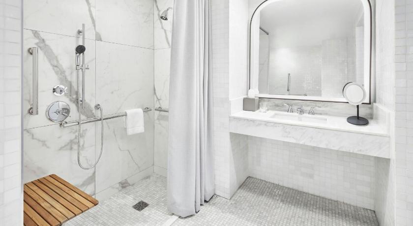 Image of One-Bedroom Apartment, 1 Bedroom Apartment, 1 King, Sofa Bed, Central Park View 10