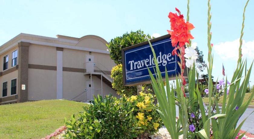 Travelodge by Wyndham Perry GA