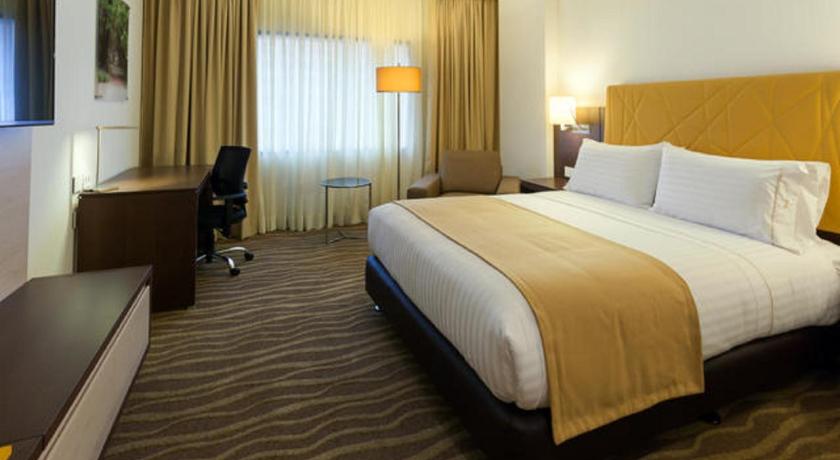 Holiday Inn Express & Suites Bogota DC