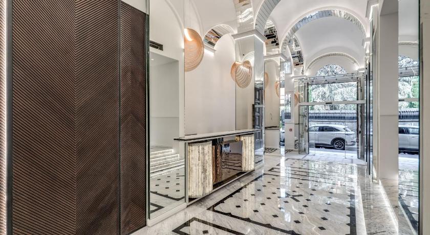 ローマ The Spotlight Boutique Hotel 4つ星 ホテル 外観