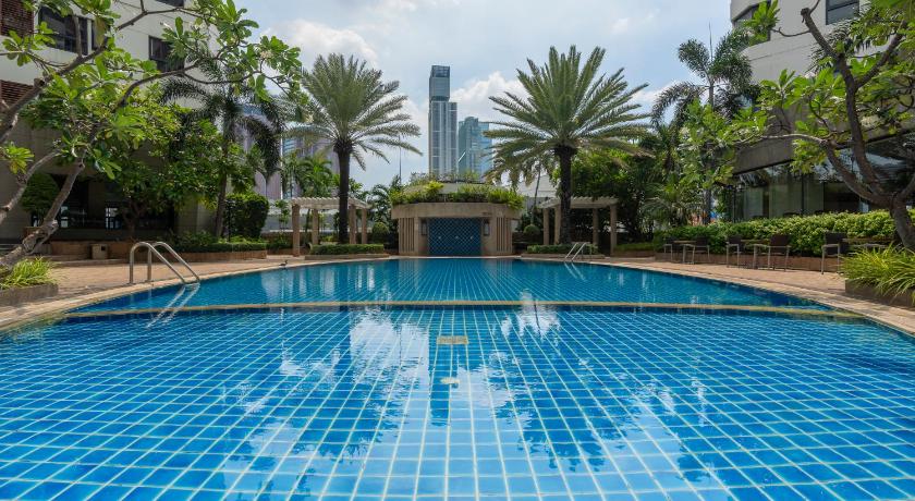 Grand Diamond Suites Hotel - image 2