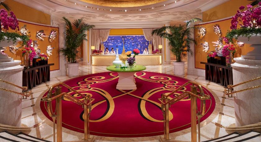 Image of Encore Grand Salon Suite 3