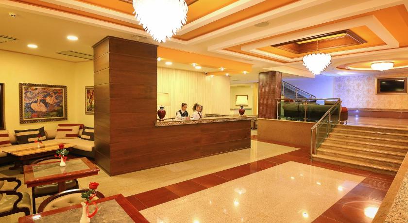 Hotel Austria — Hotel in Tirana