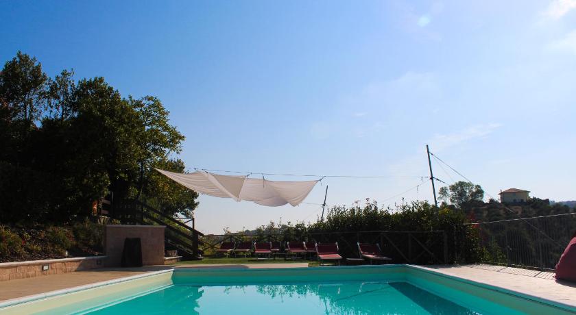 country house pecora nera
