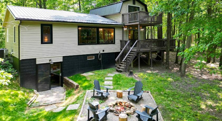 ロックブリッジ Pet Friendly4mi Rock HouseGameRmStay Gives Back 4つ星 宿泊施設 客室