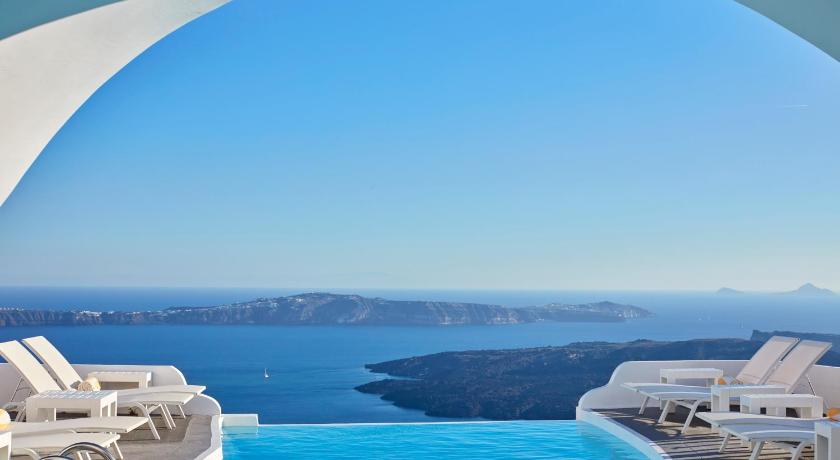 Chromata Santorini Hotel - image 8