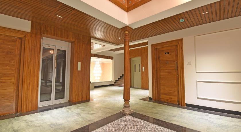 AKG Hotel - image 12