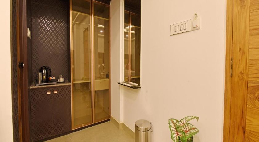 AKG Hotel - image 33