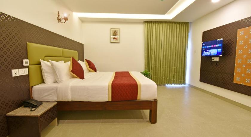 AKG Hotel - image 43