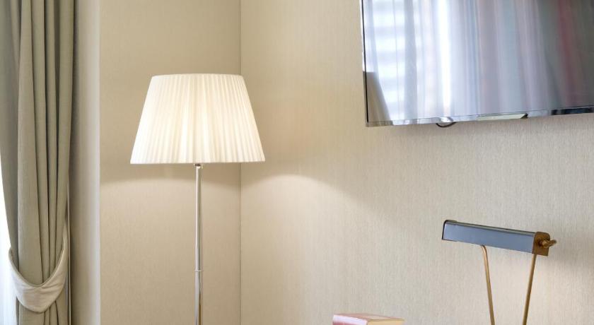 Image of Doble Deluxe o Twin con Vistas a la Ciudad (Deluxe Double Or Twin City View) 13