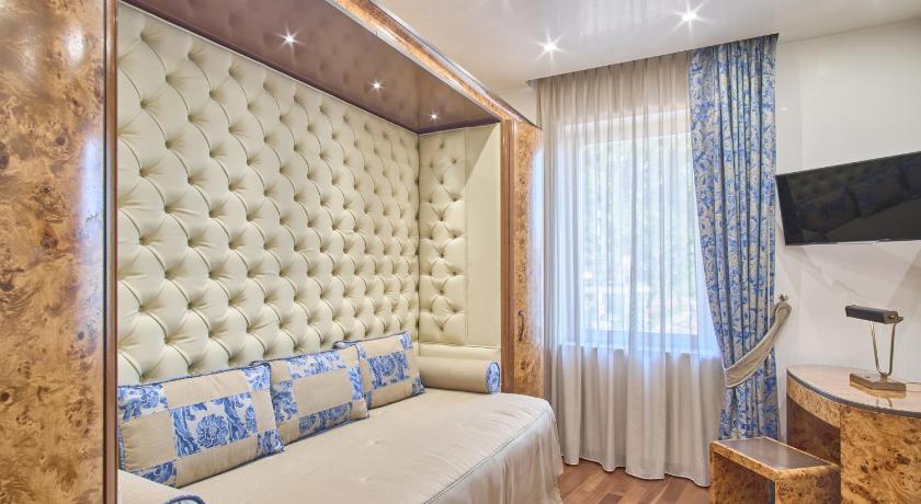 Image of Habitación Deluxe con vistas a la ciudad (Deluxe City View Single Room) 4